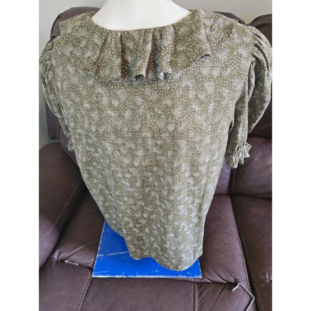LOFT Outlet Women's L Green Polka Dot V-Neck Ruffle 3/4 Puff Sleeve Blouse